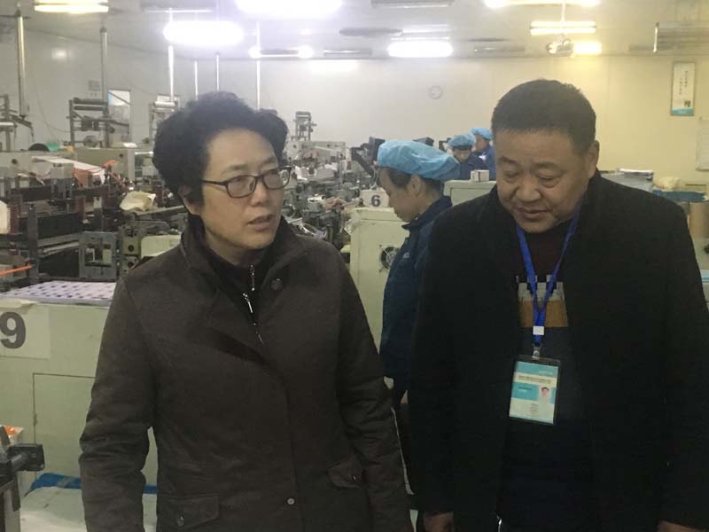 安慶市經(jīng)濟(jì)和信息化委員會(huì)主任魏清娥來我司視察工作